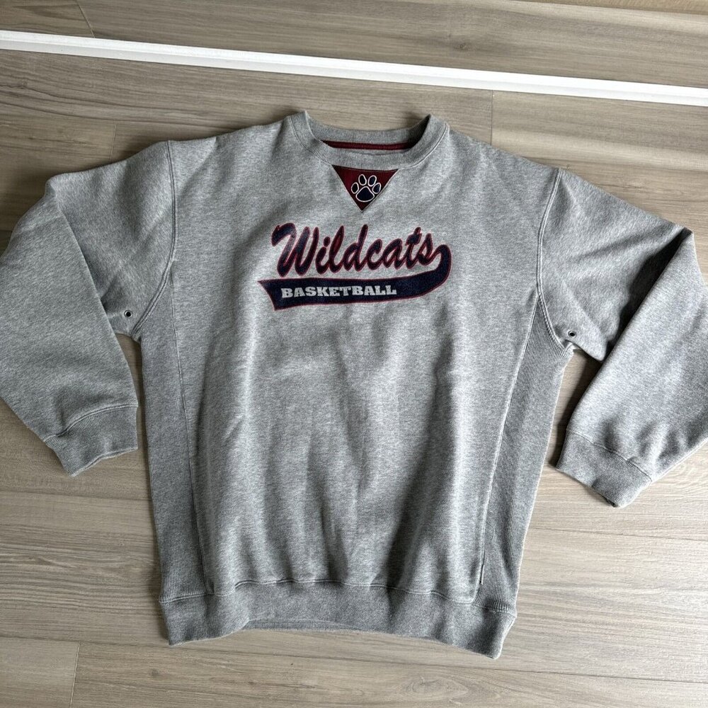 Wildcats Basketball Men M‎ Fits L Pregame Athletics Crewneck Sweatshirt Vintage